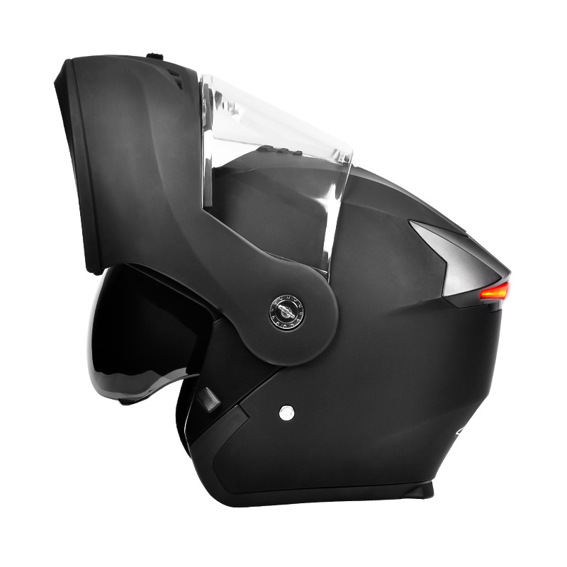 107 Motocyklová přilba s LED bezpečnostním zadním světlem